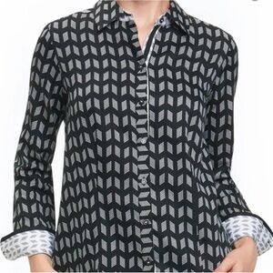 Foxcroft Geometric Chevron Print Fitted Wrinkle Free Button Up Shirt, size 20W